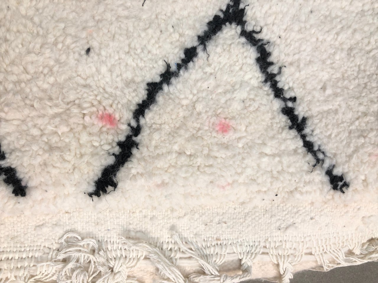 Beni ouarain vloerkleed nr.16821 308cm x 205cm (berber heeft een paar roze stippen, zie foto's)
